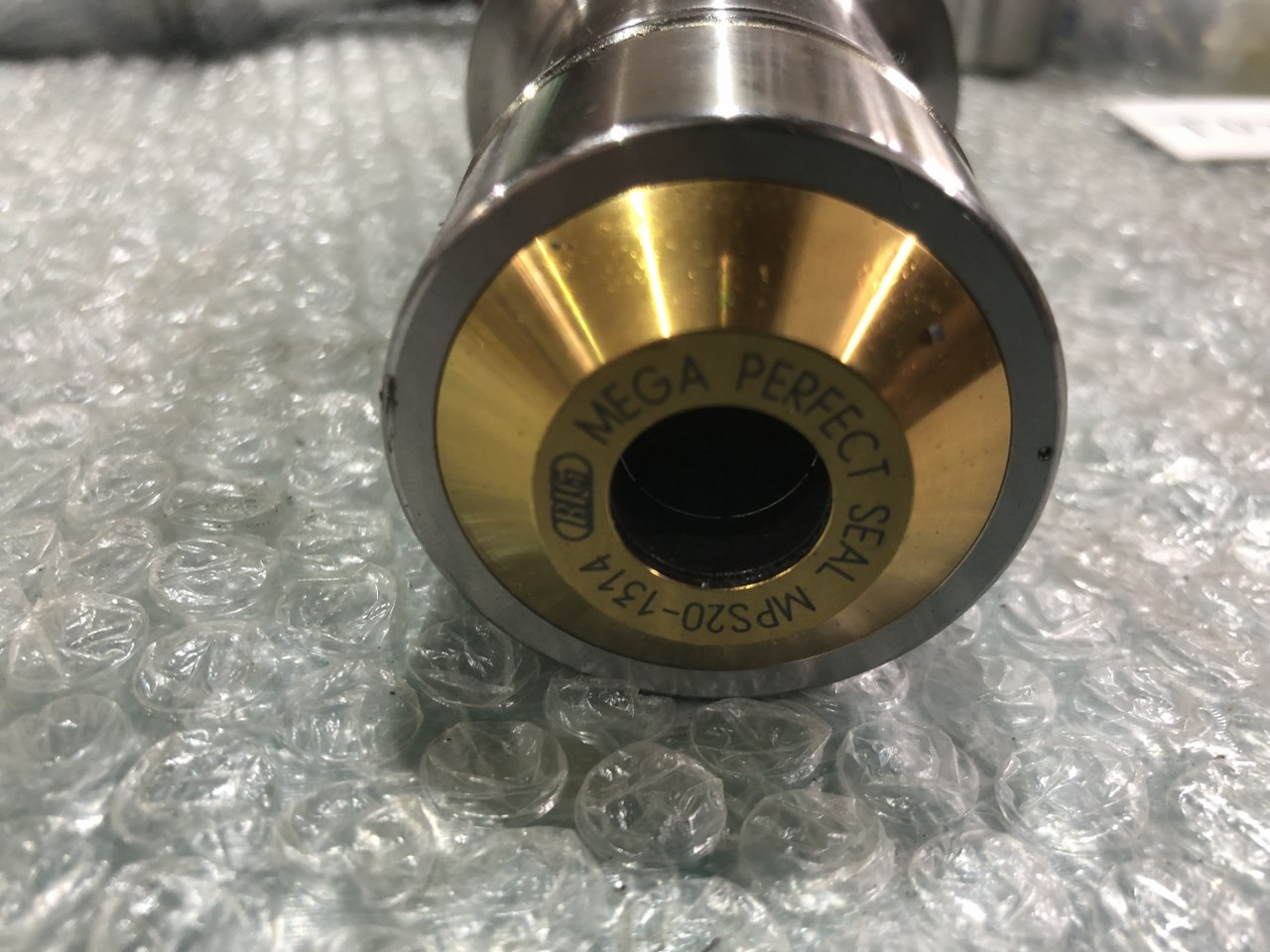 中古BBT40 【BBT40】BBT40-MEGA20N-105 BIG/ビッグ