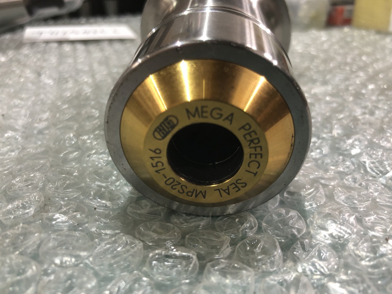 中古BBT40 【BBT40】BBT40-MEGA20N-105 BIG/ビッグ