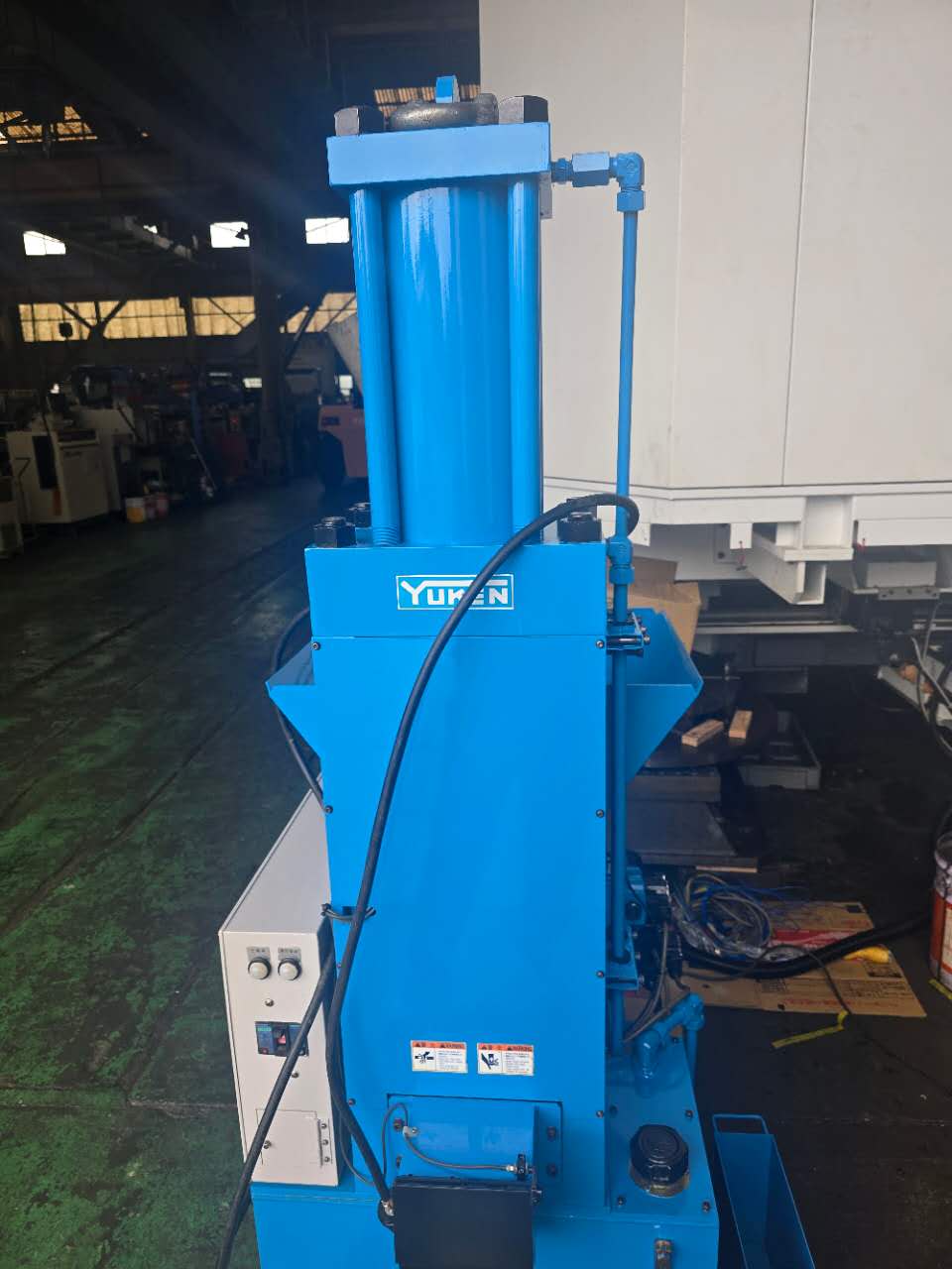 中古その他 YK-40V-10B-22 油研工業