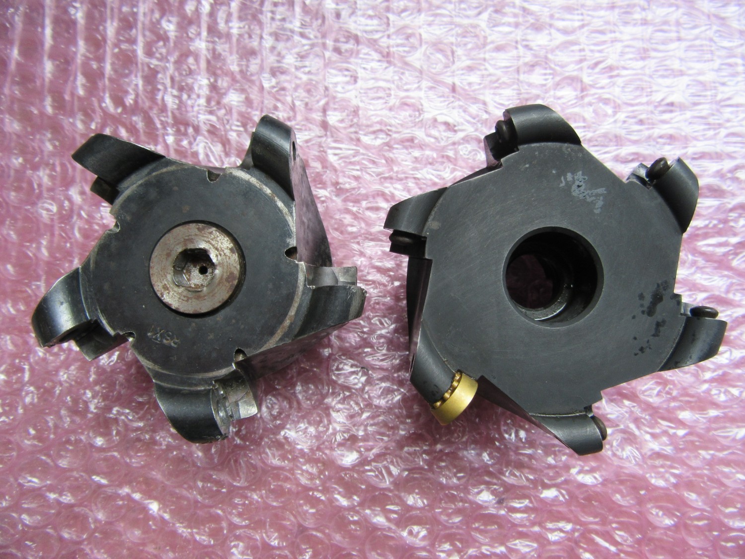 中古その他 【フライスミル】 MRP080R-12,MRP080R-16 不明