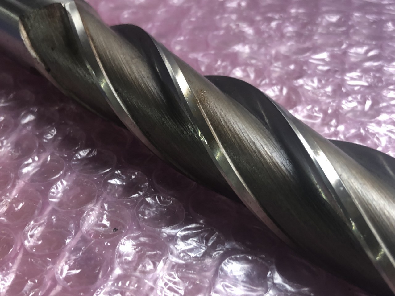 中古エンドミル(スクエア) 【4枚刃/スクエア/エンドミル】φ25　L210ｍｍ 不明