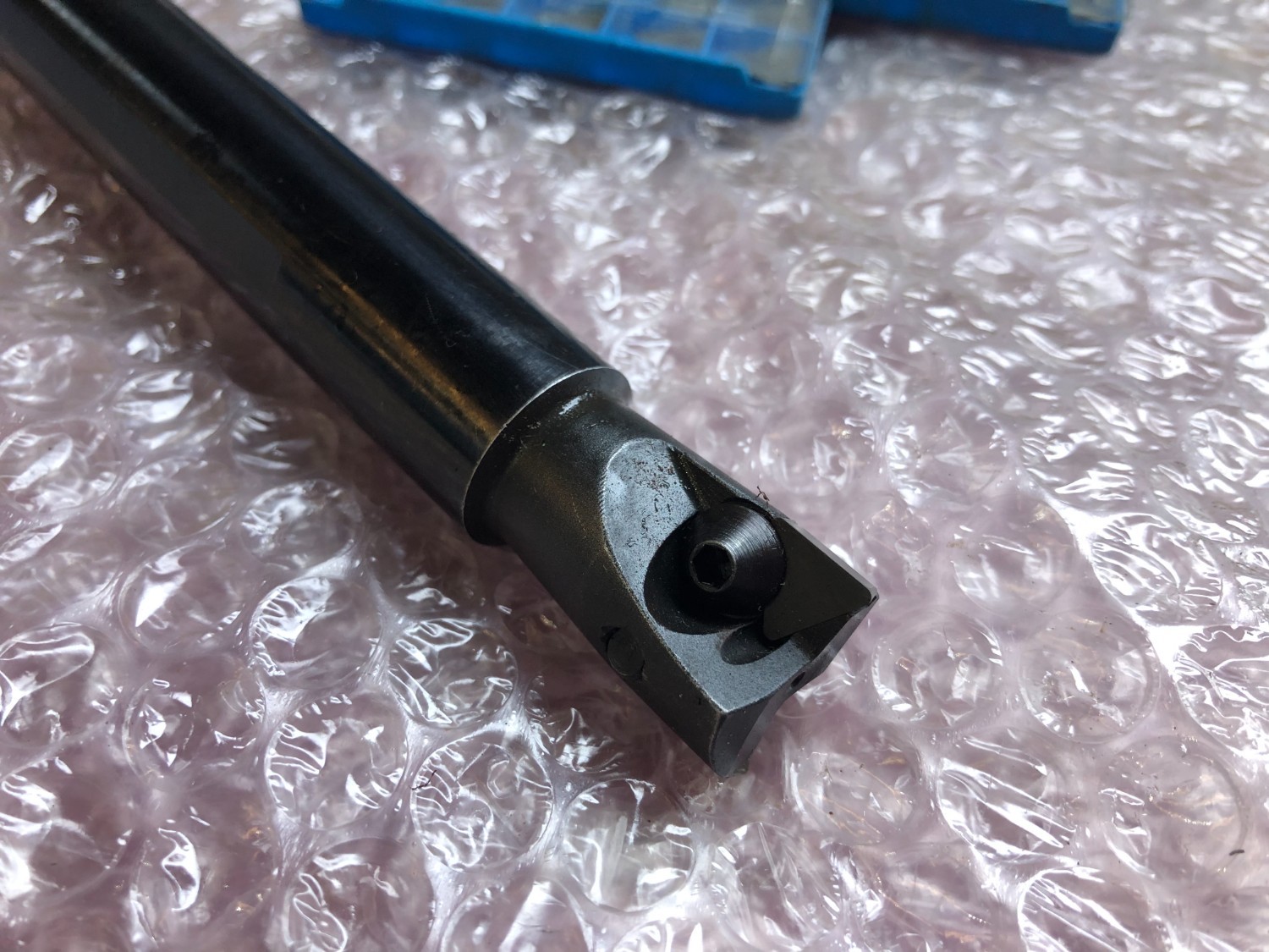 中古その他ねじ切り・ネジ造形工具 【エンドミルホルダー】R215.17-2020 L185 SECODEX