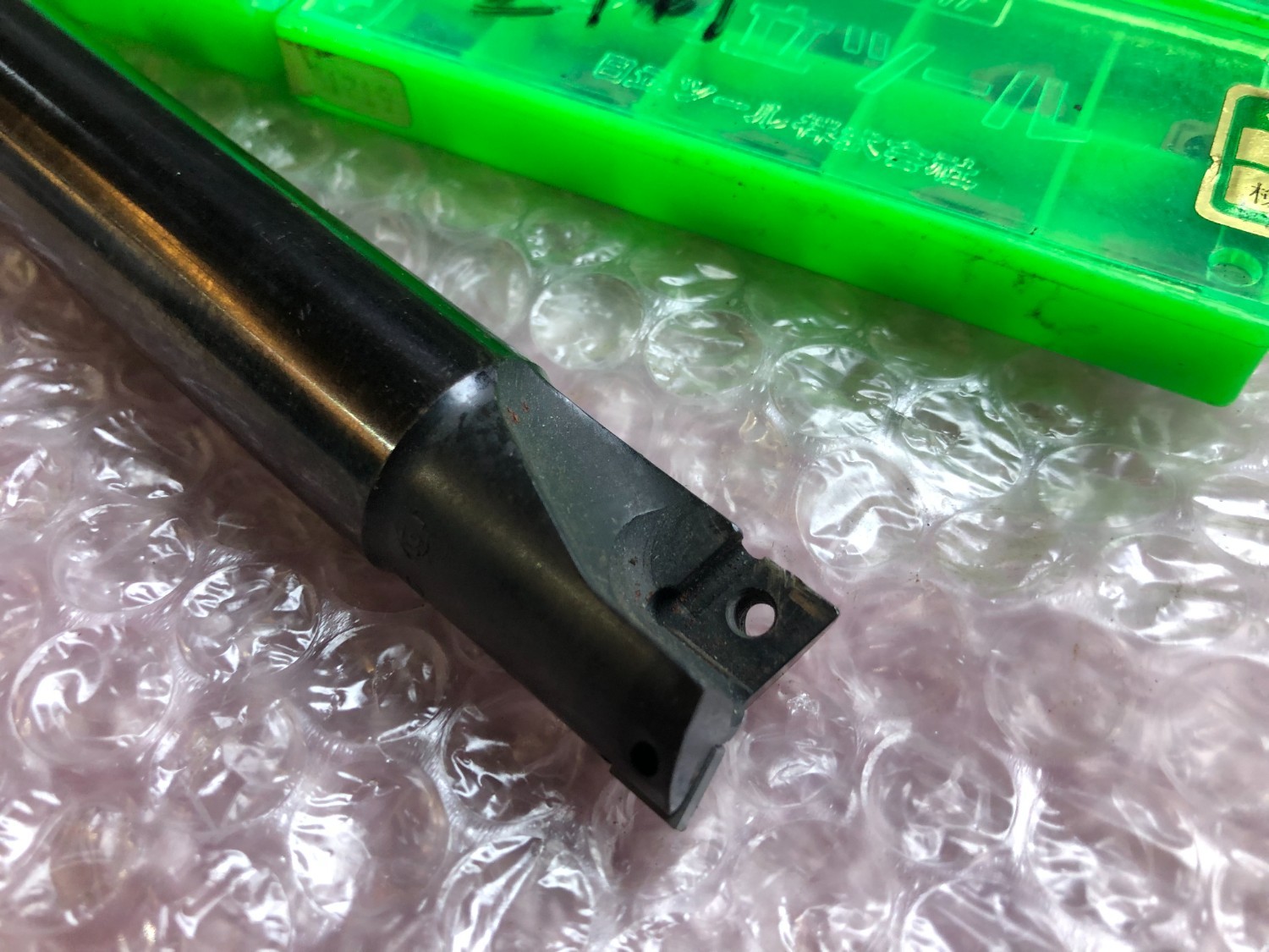 中古その他ねじ切り・ネジ造形工具 【カッター】AJU20x20 MOLDINO(旧日立ツール)