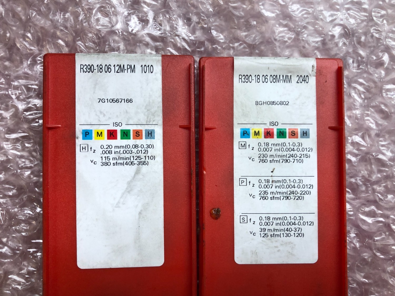 中古インサート（チップ） 【チップ2箱】R390-1806 12M-PM 1010/08M-MM 2040 SANDVIK
