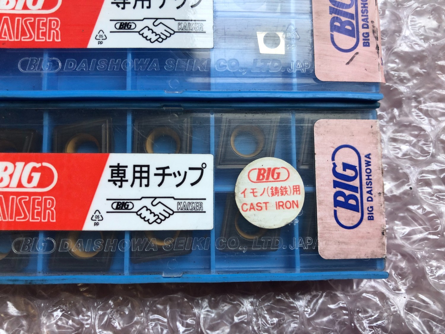 中古インサート（チップ） 【チップ2箱】CCGA060204FN/CCMM120408EFM BIG/ビッグ