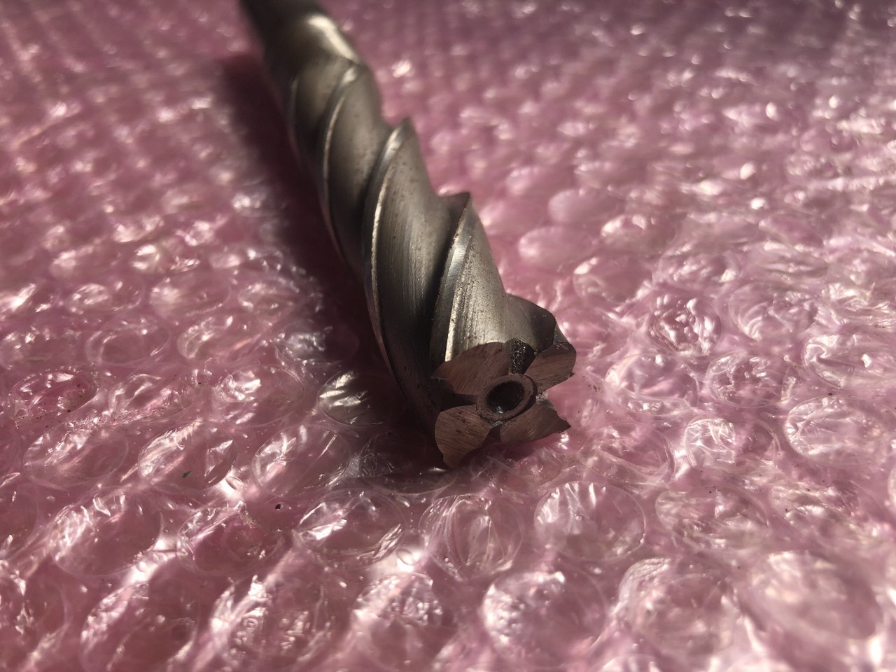 中古End mill(Square) 【4枚刃/スクエア/エンドミル】φ20　L150mm ツールセンター/Tool center
