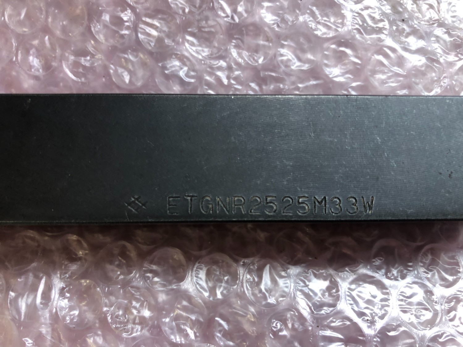 中古その他ねじ切り・ネジ造形工具 【バイト】ETGNR2525M33W タンガロイ