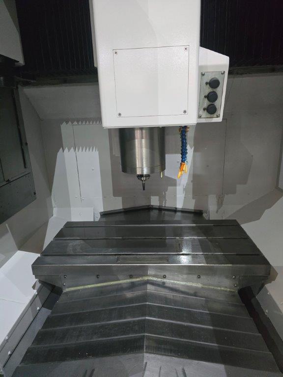 中古立マシニングセンタ MB-46VAE オークマ