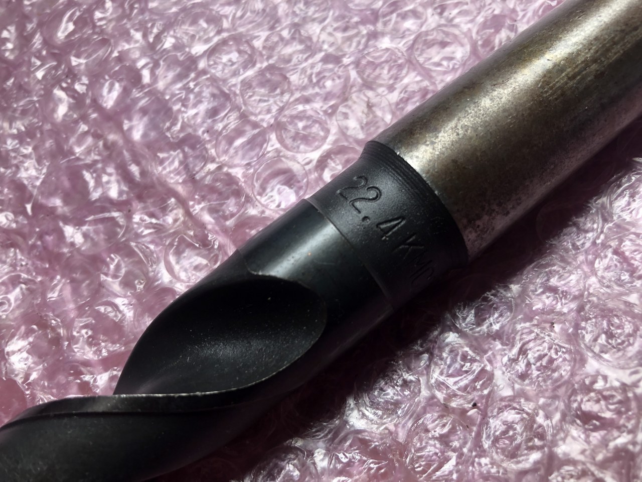 中古テーパ―シャンクドリル 【テーパーシャンクドリル】KMC2シリーズφ22.4 不明