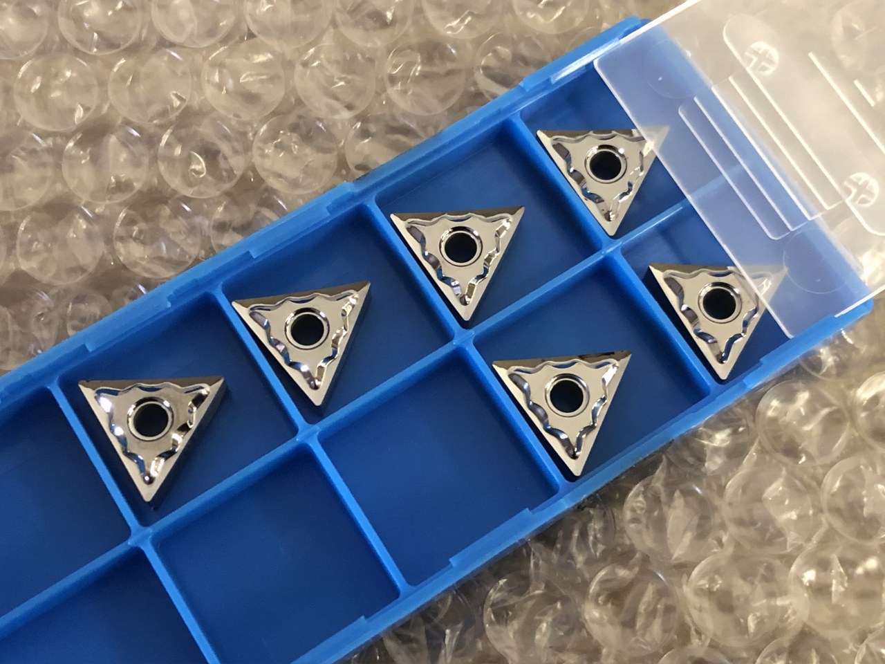 中古インサート（チップ） 【チップ】TNGG160404AH 京セラ/Kyocera