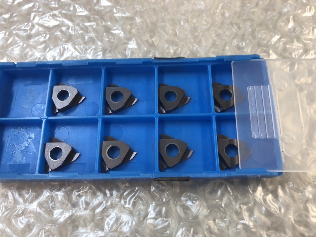 中古インサート（チップ） 【チップ】TGF32R075-010 京セラ/Kyocera