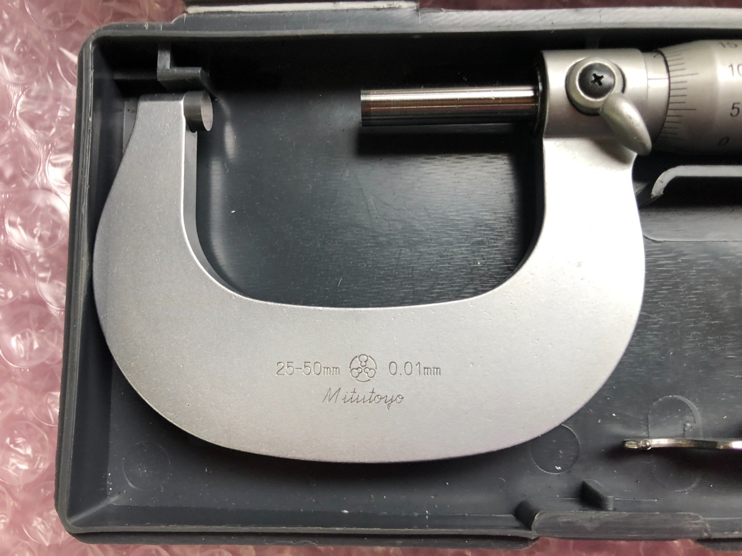 中古Outside micrometer 【標準マイクロメータ】測定範囲：25-50mm ミツトヨ/Mitutoyo