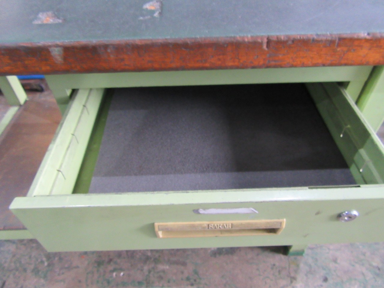 中古作業机 【作業台】W1200xD800xH745(mm) サカエ/SAKAE