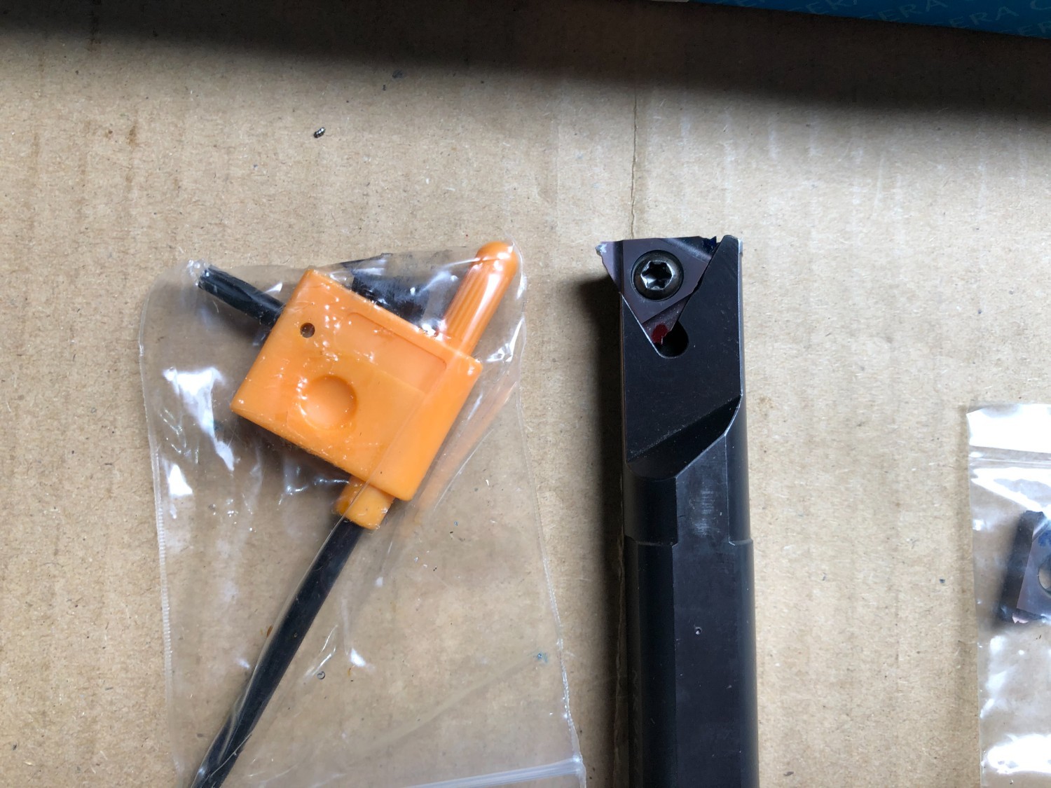 中古その他ねじ切り・ネジ造形工具 【ねじ切りホルダ】SINR2016S-16  京セラ