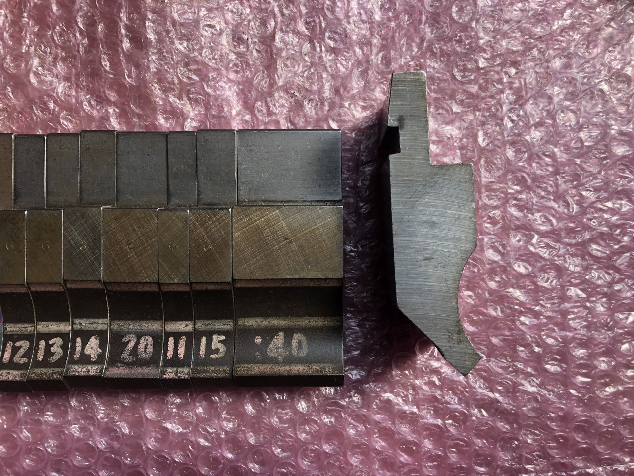 中古上型 【ベンダー金型（パンチ）】9/11/12/13/14/15/20/40/48.5ｍｍ 不明