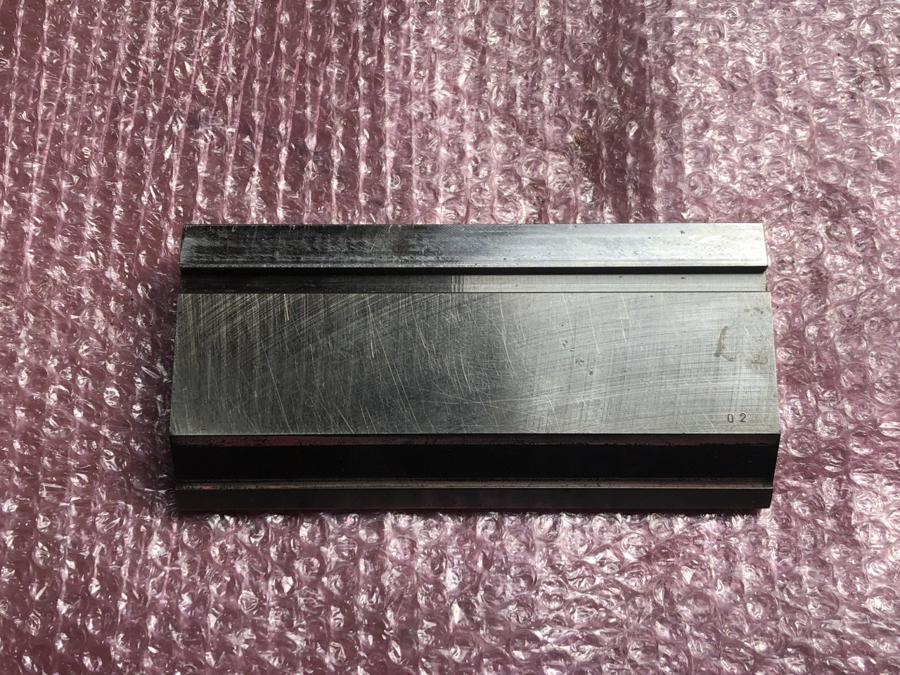 中古上型 【ベンダー金型（パンチ）】200ｍｍ 不明