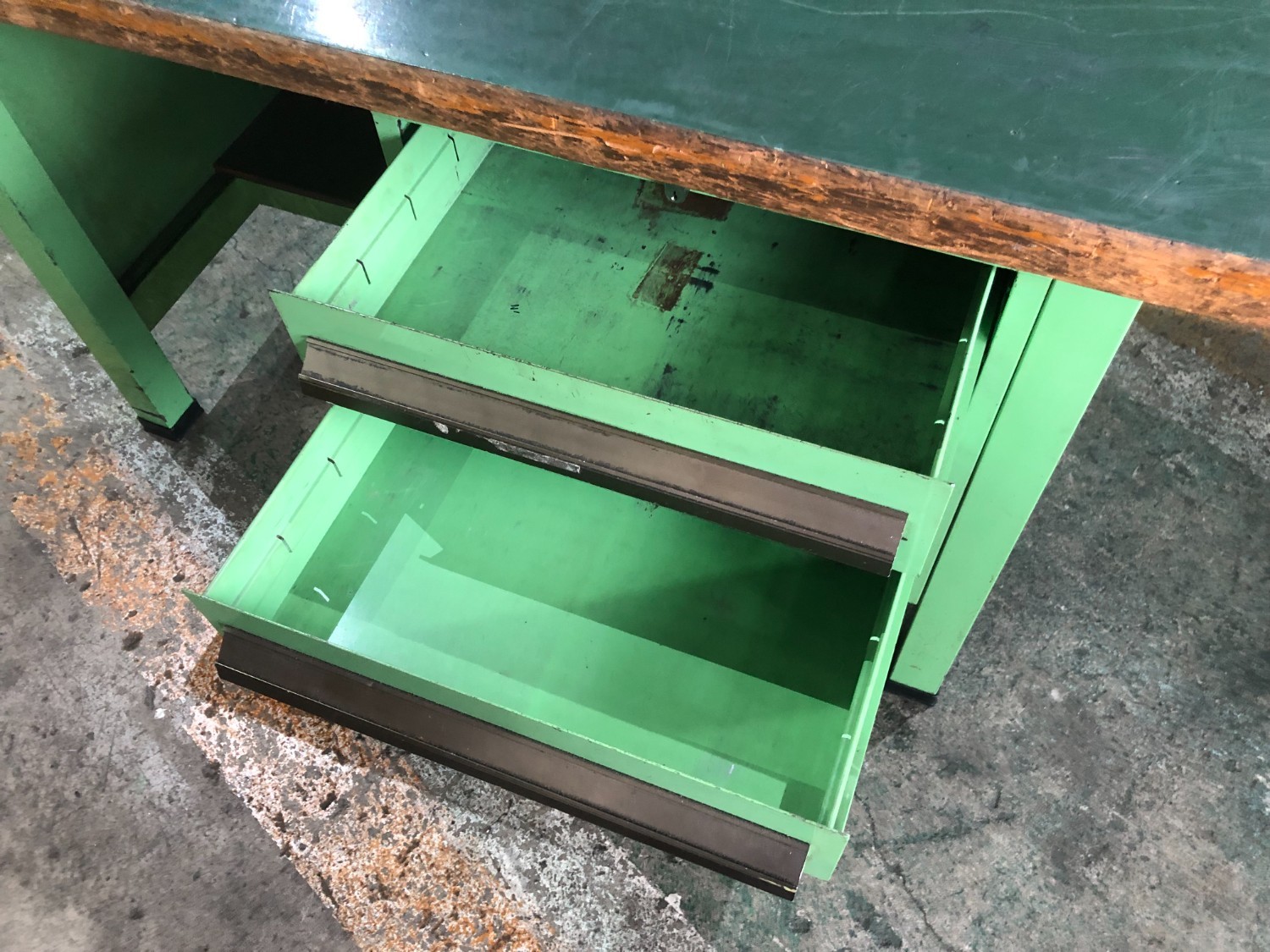 中古作業台・叩き台 作業台 不明