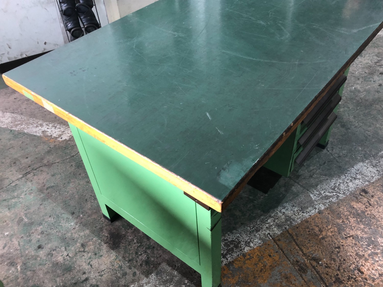 中古作業台・叩き台 作業台 不明