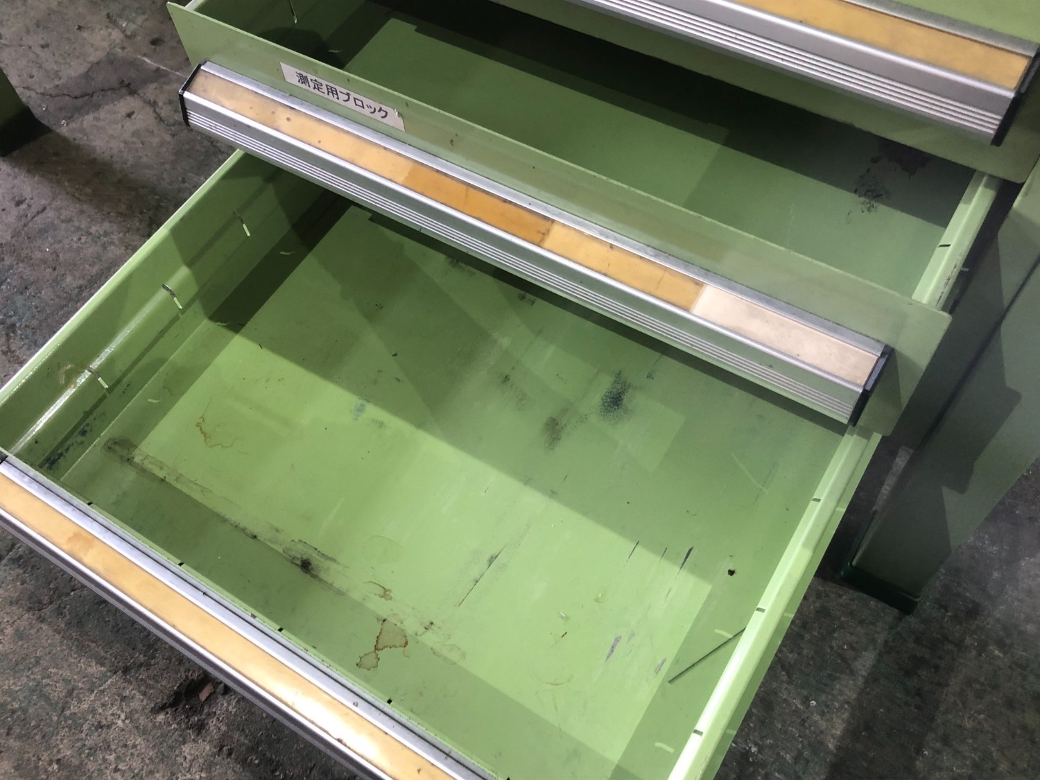 中古作業台・叩き台 作業台 サカエ