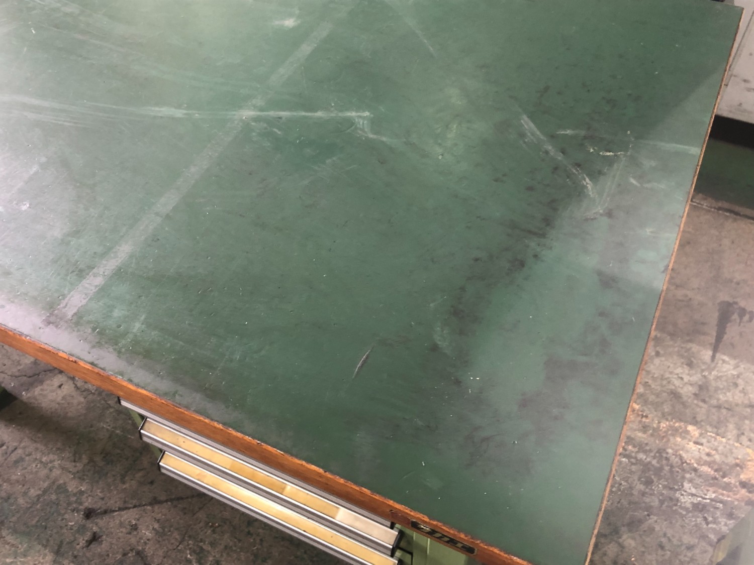 中古作業台・叩き台 作業台 サカエ