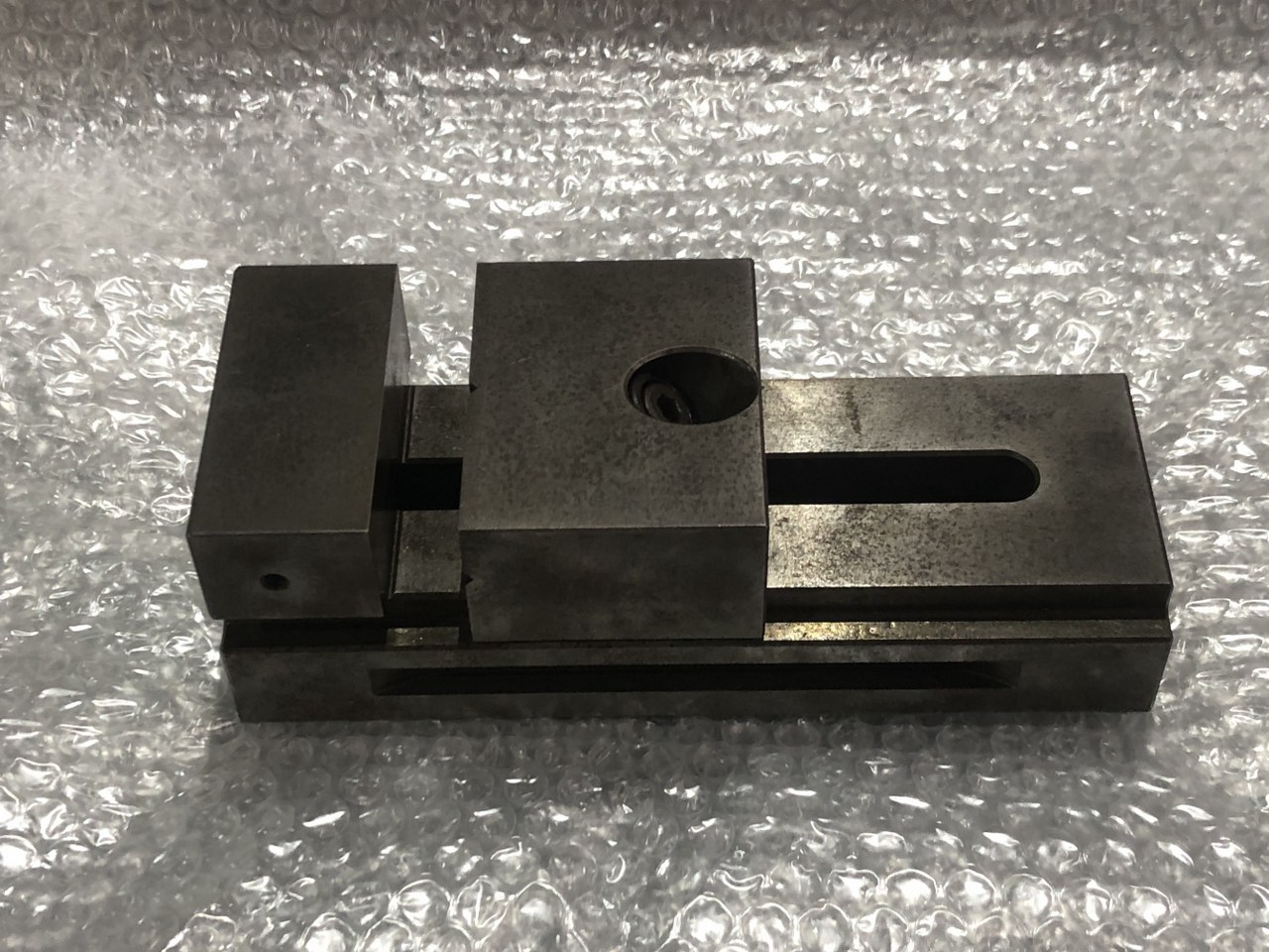 中古精密バイス 【精密バイス】口幅73mm　口高103mm　口開28mm 不明