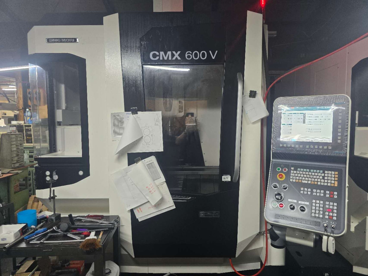 中古立マシニングセンタ CMX600V DMG森精機