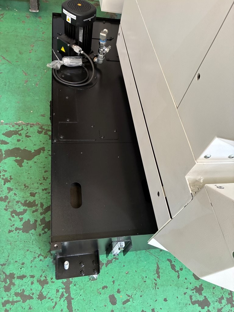 中古立マシニングセンタ CMX600V DMG森精機