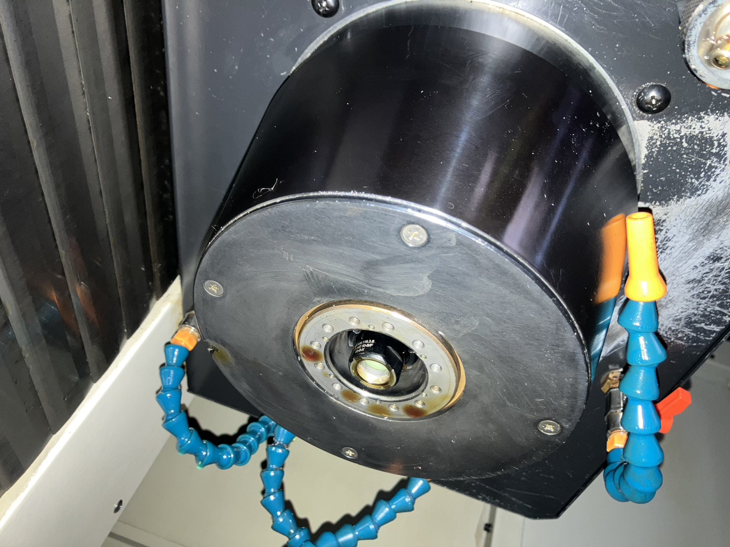 中古立マシニングセンタ V56iC2 牧野