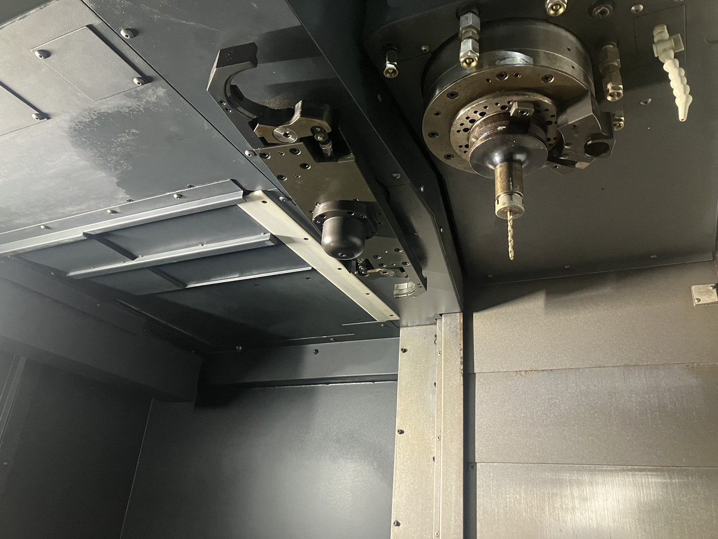 中古立マシニングセンタ NVX5100/50 DMG森精機