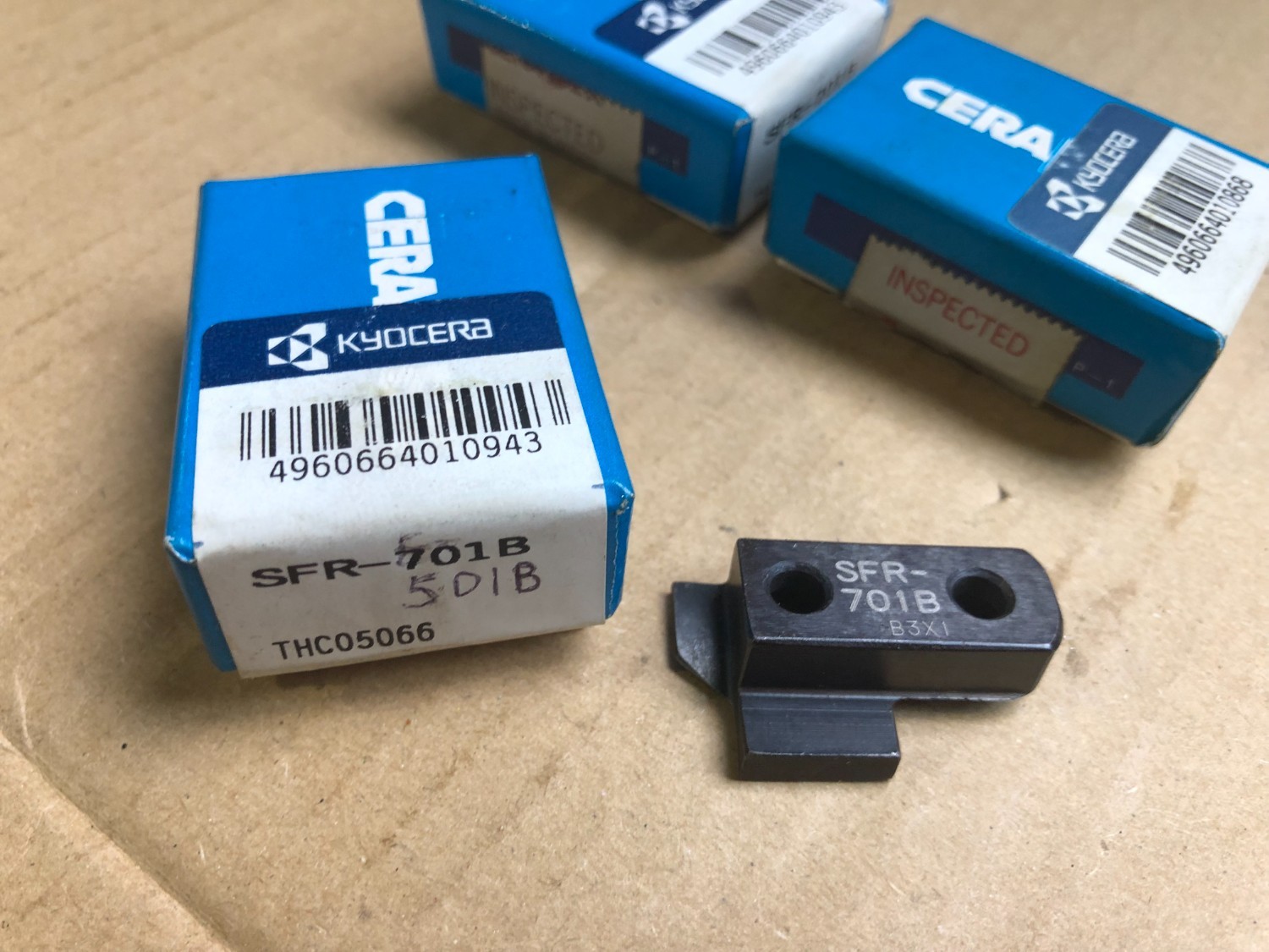 中古その他ねじ切り・ネジ造形工具 【ホルダブレード4個】SFR-701B,SFR351B  京セラ