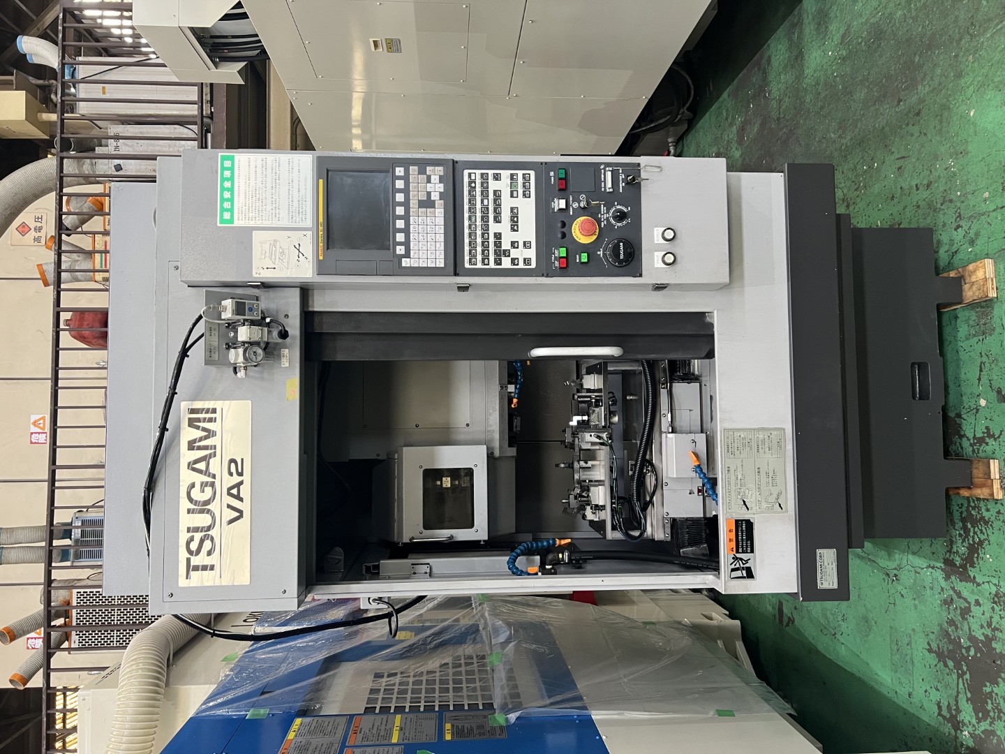 中古立マシニングセンタ VA2 ツガミ