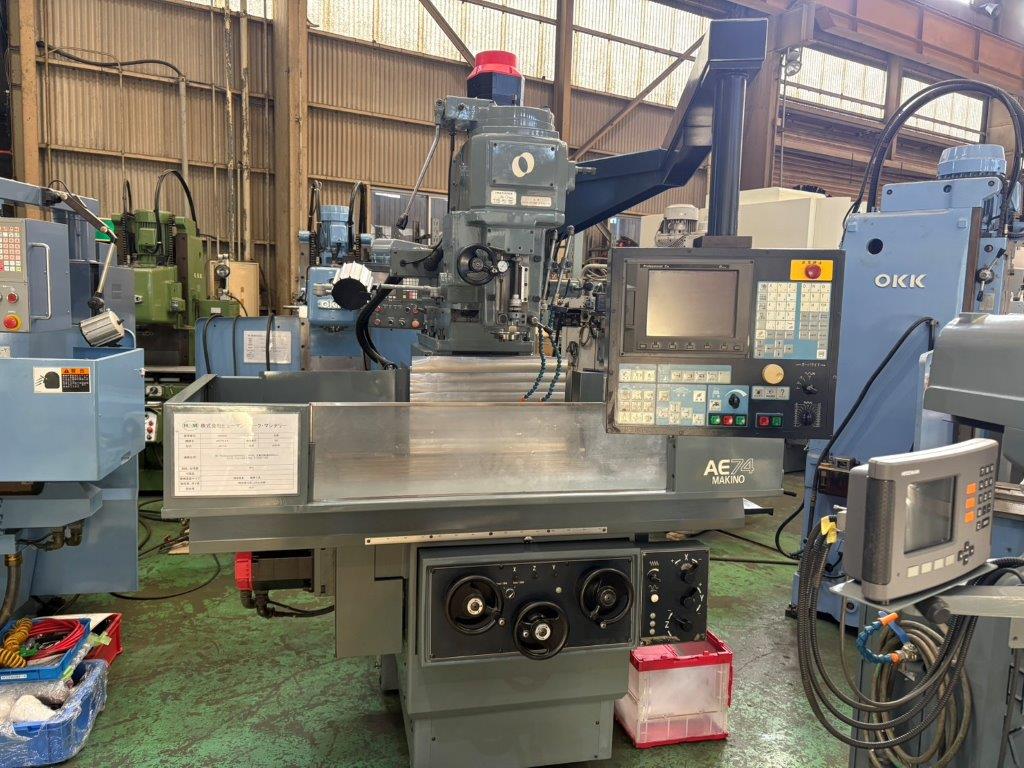 中古NC立フライス盤/NC横フライス盤 AEV-74 牧野