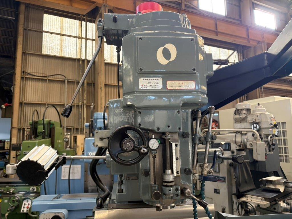 中古NC立フライス盤/NC横フライス盤 AEV-74 牧野