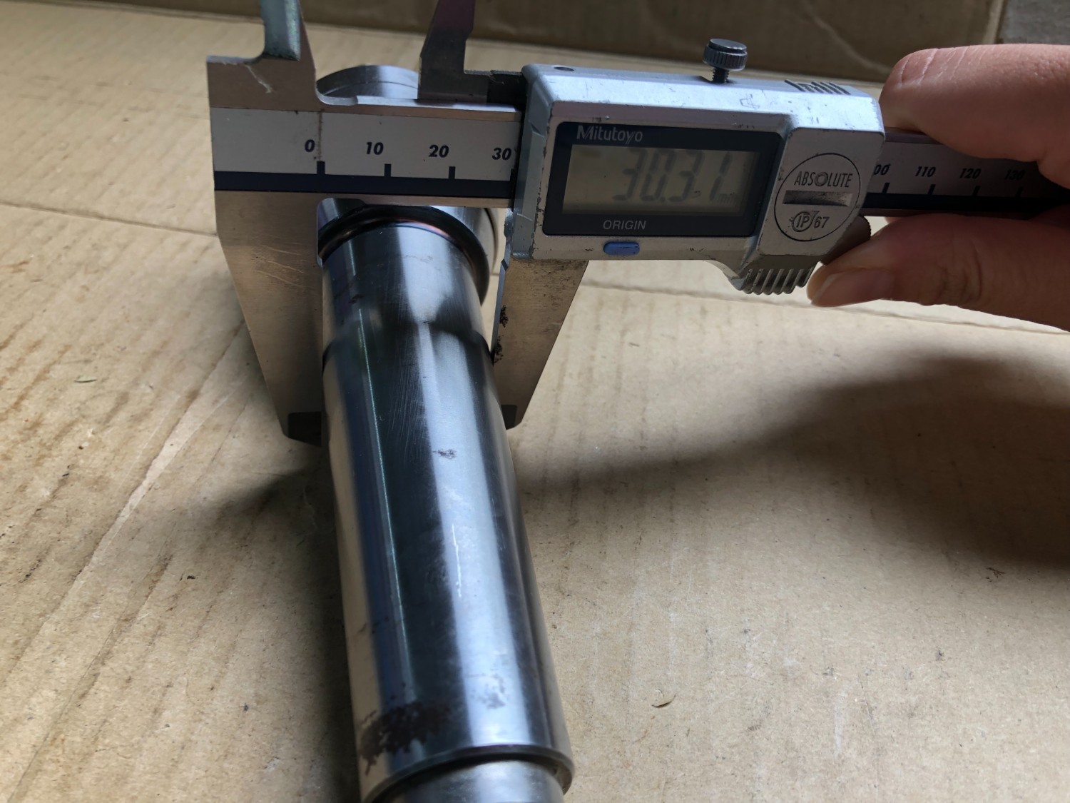 中古ワーククランプ 【回転センター】NO.4 TRADE MARK