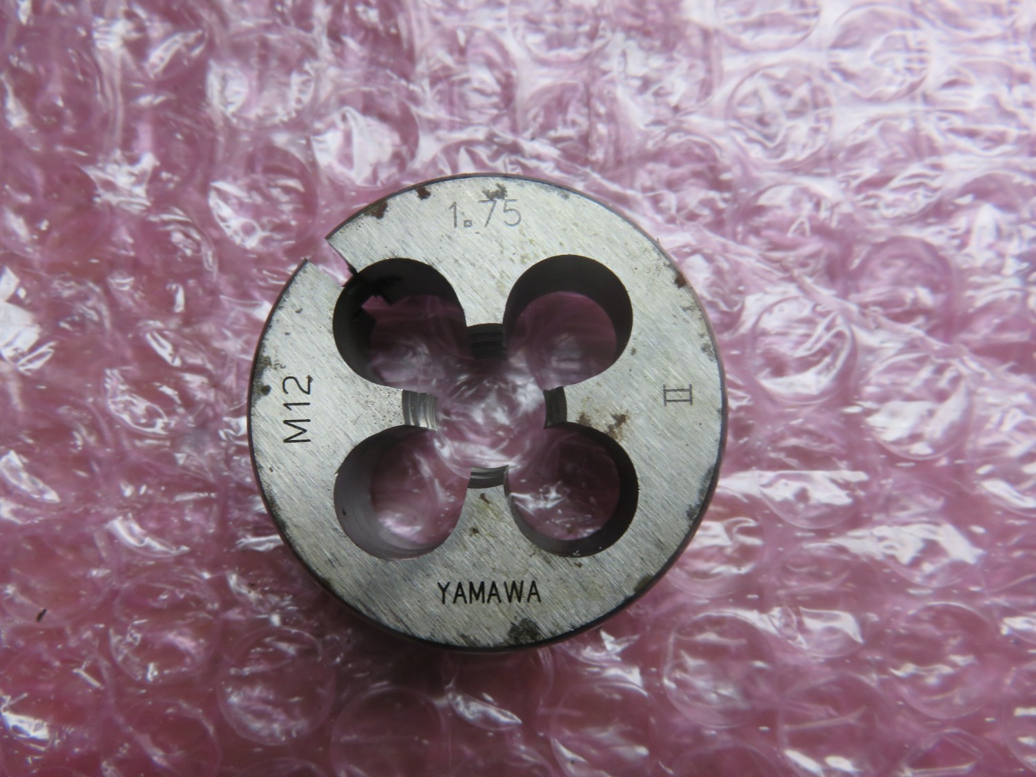 中古ダイス 【ダイス 3個】M12,M10,M3 ヤマワ