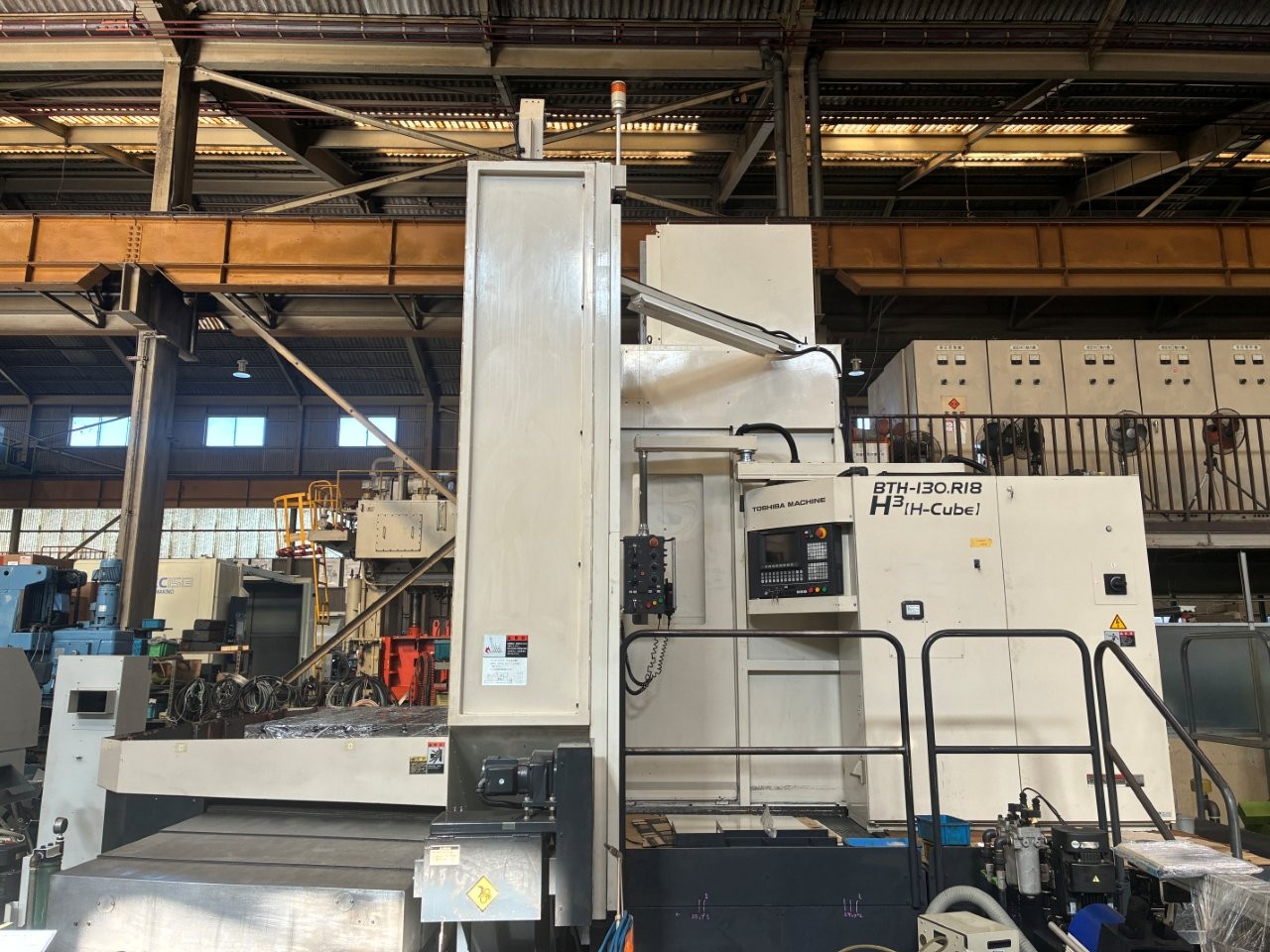 中古NC横中ぐり盤 BTH-130 R18 東芝