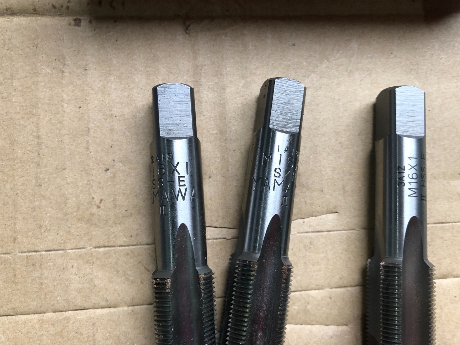 中古タップ 【ハンドタップ】M16x1 II HSS-E ヤマワ/Yamawa