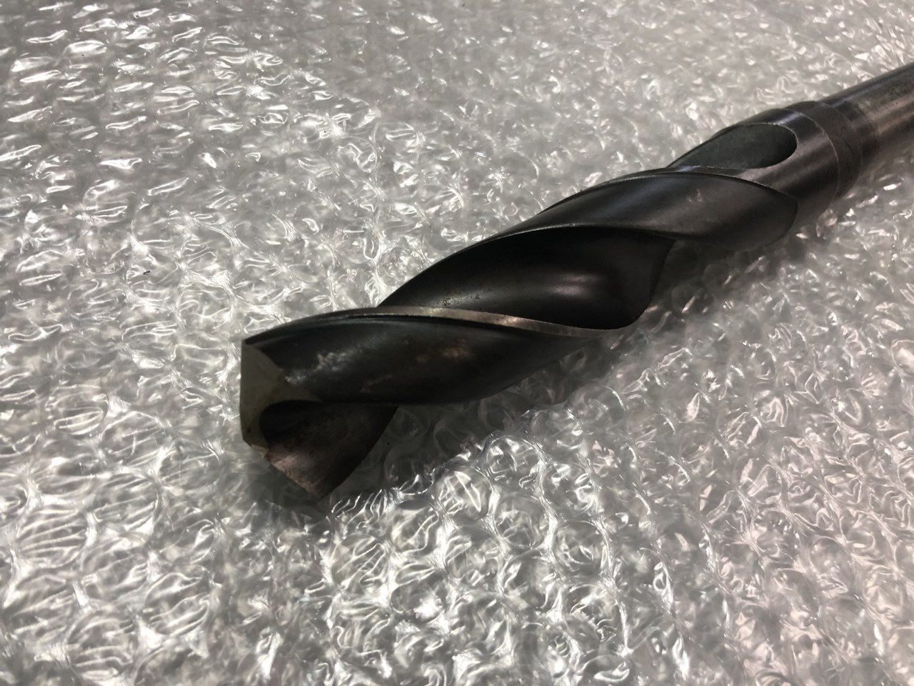 中古テーパ―シャンクドリル 【テーパーシャンクドリル】HSS シリーズ 不明