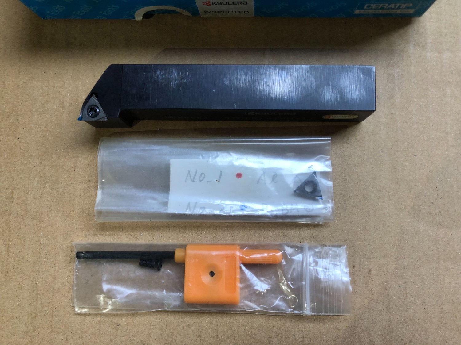 中古その他ねじ切り・ネジ造形工具 【スモールツールホルダ】STGPR1616H-11 京セラ