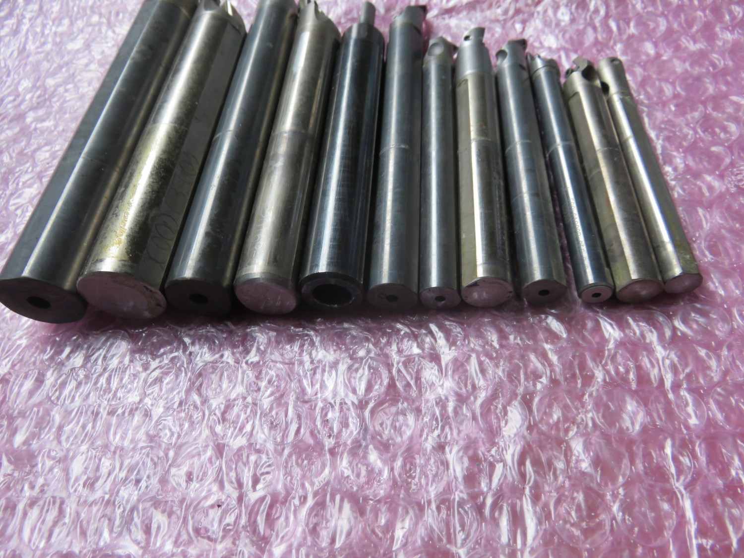 中古その他 バイト1山 様々なメーカーやサイズがあります。