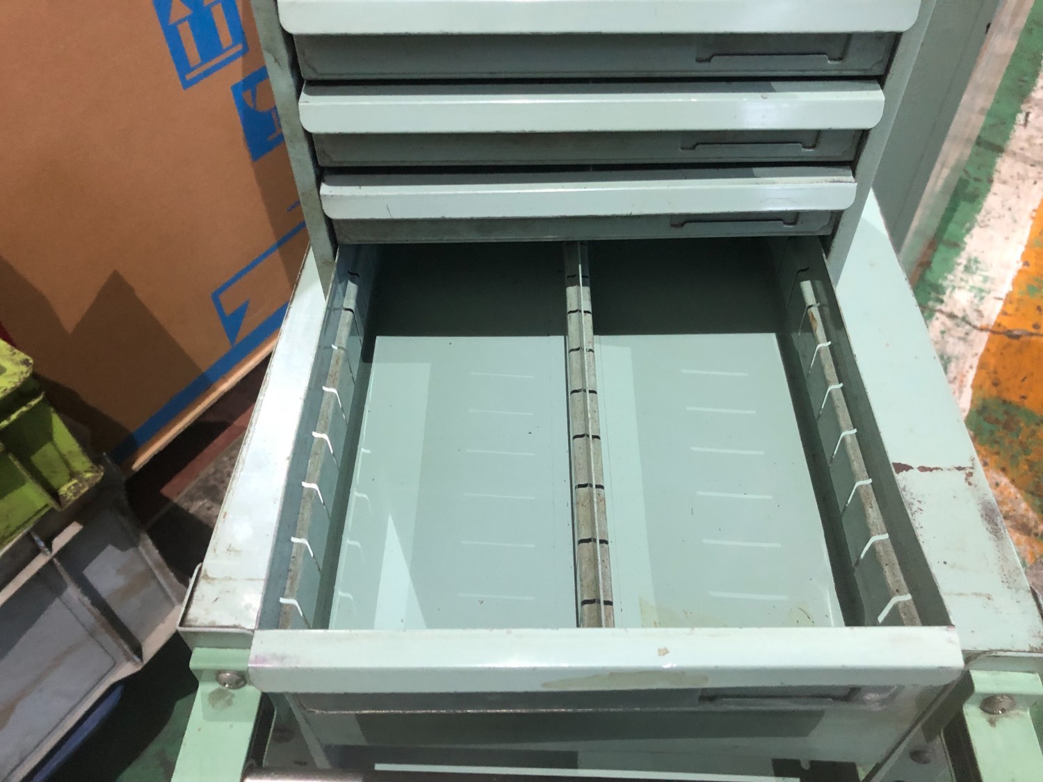 中古キャビネット類 【卓上ツールケース】W260xD315xH325mm　 バンラック