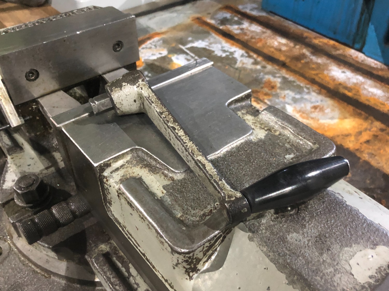 中古油圧バイス 【油圧バイス】口幅150ｍｍ　口高55ｍm　 津田駒