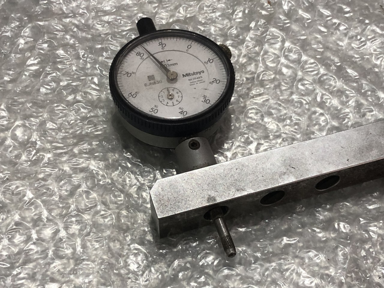 中古ダイヤルゲージ(ダイヤルインジゲーター含む) 【ダイヤルゲージ】2046S EJNB30 ミツトヨ/Mitutoyo