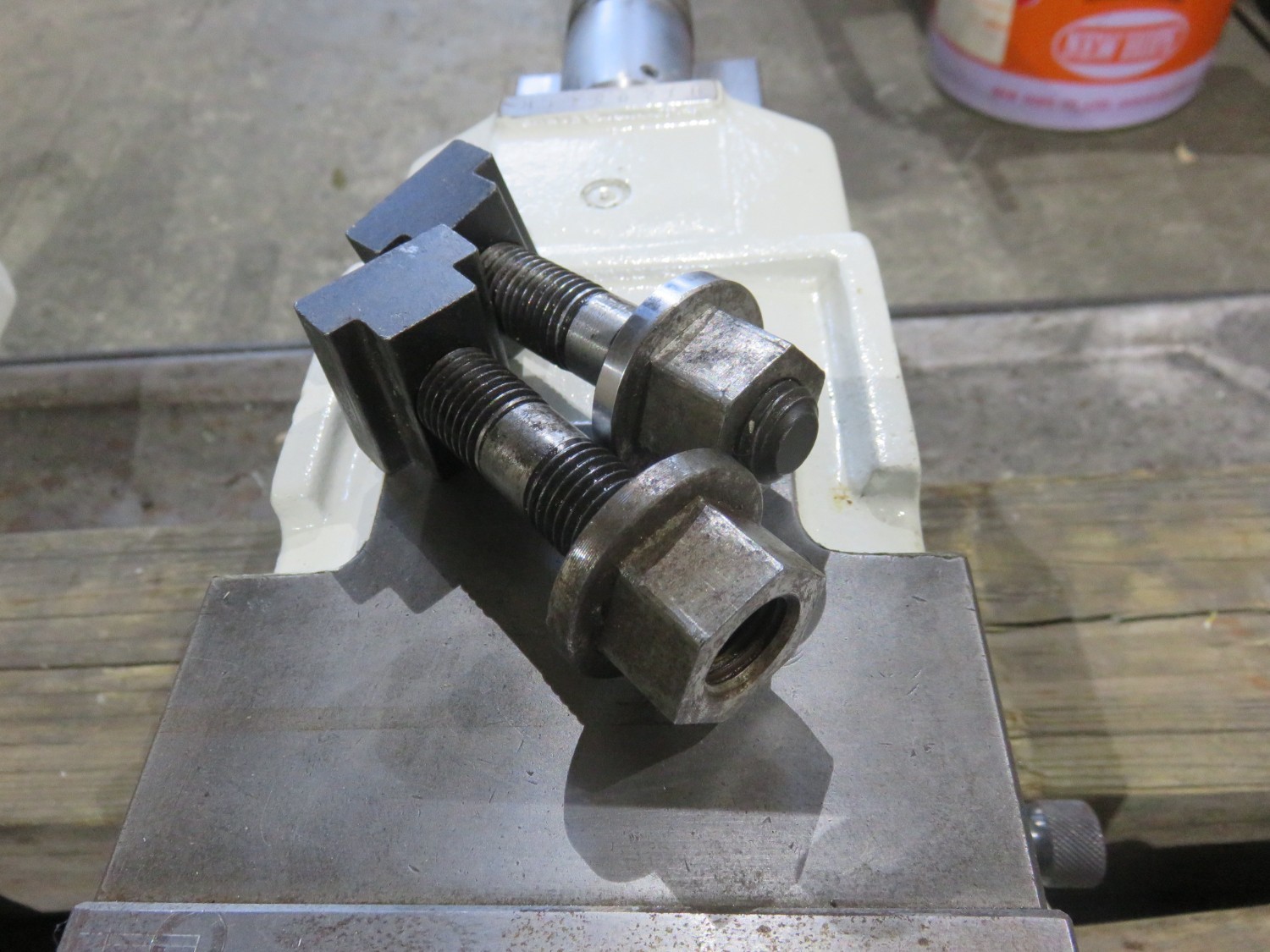 中古油圧バイス 【油圧バイス】口幅125ｍｍ　口高50ｍm　 津田駒