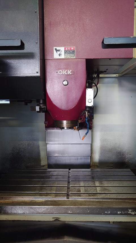 中古立マシニングセンタ VM5-Ⅲ 大阪機工