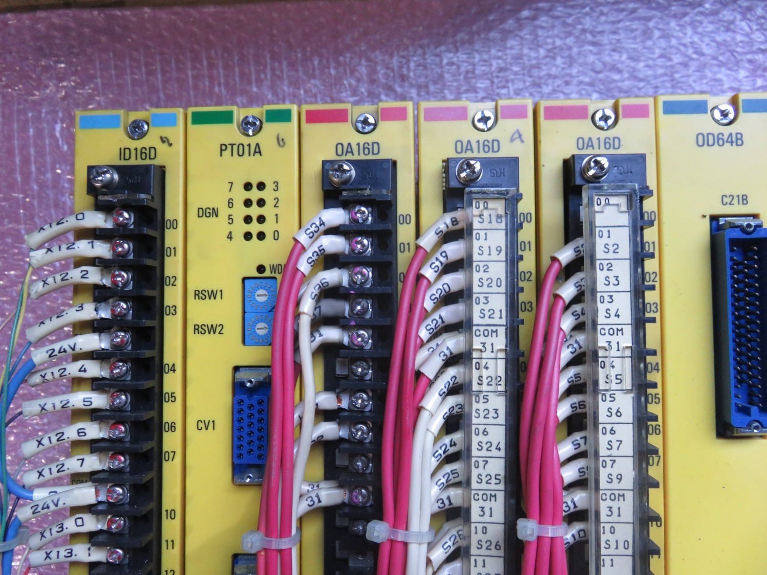 中古その他 【サーボアンプ】A03B-0801-C004　 ファナック