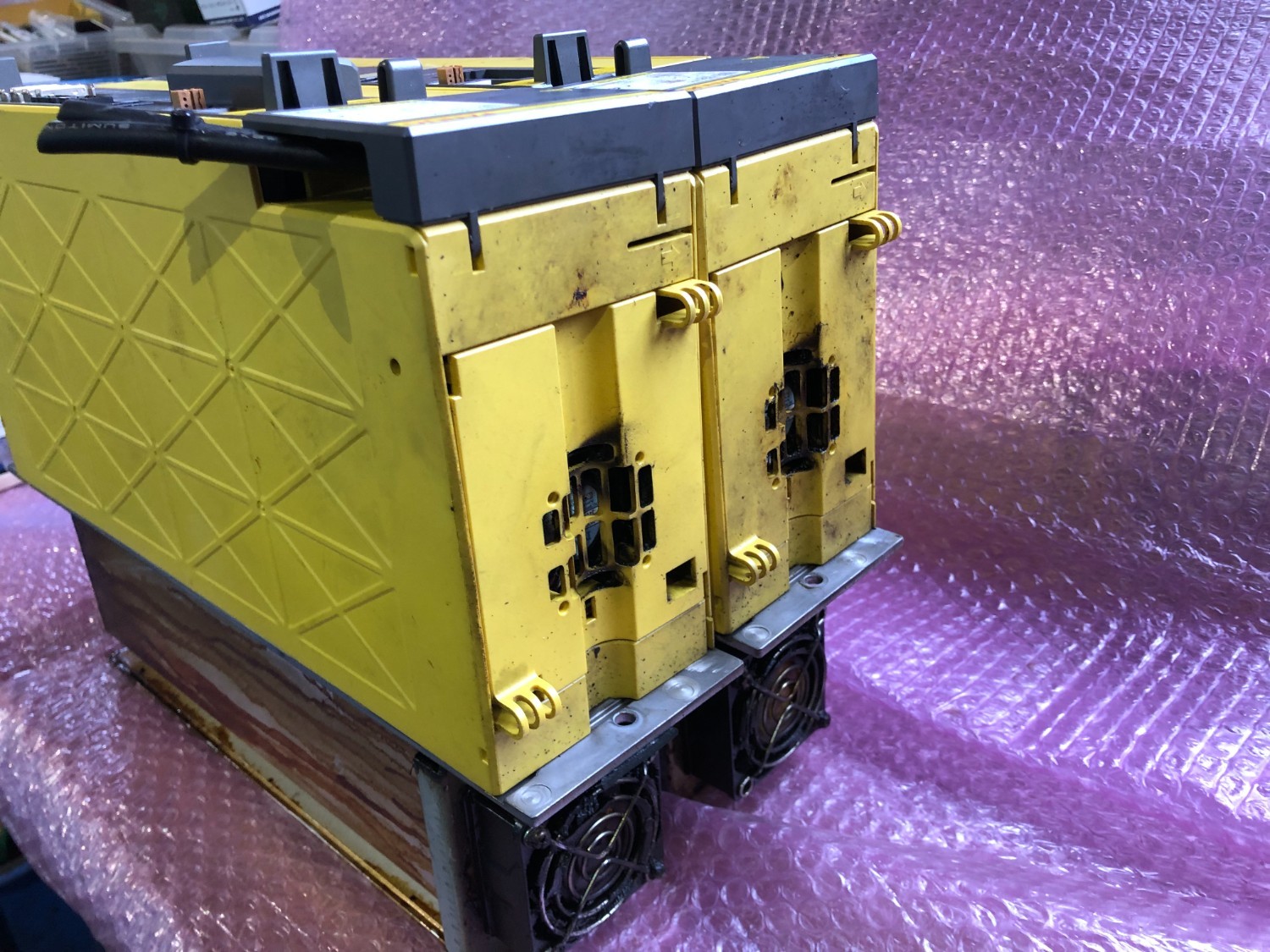 中古その他 【サーボアンプ】A06B-6114-H211 ファナック/FANUC