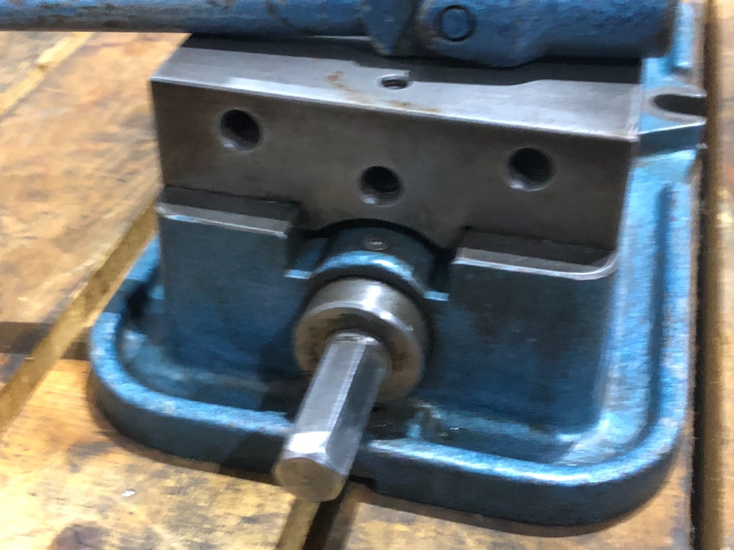 中古精密バイス 【精密バイス】口幅125mm ナベヤ