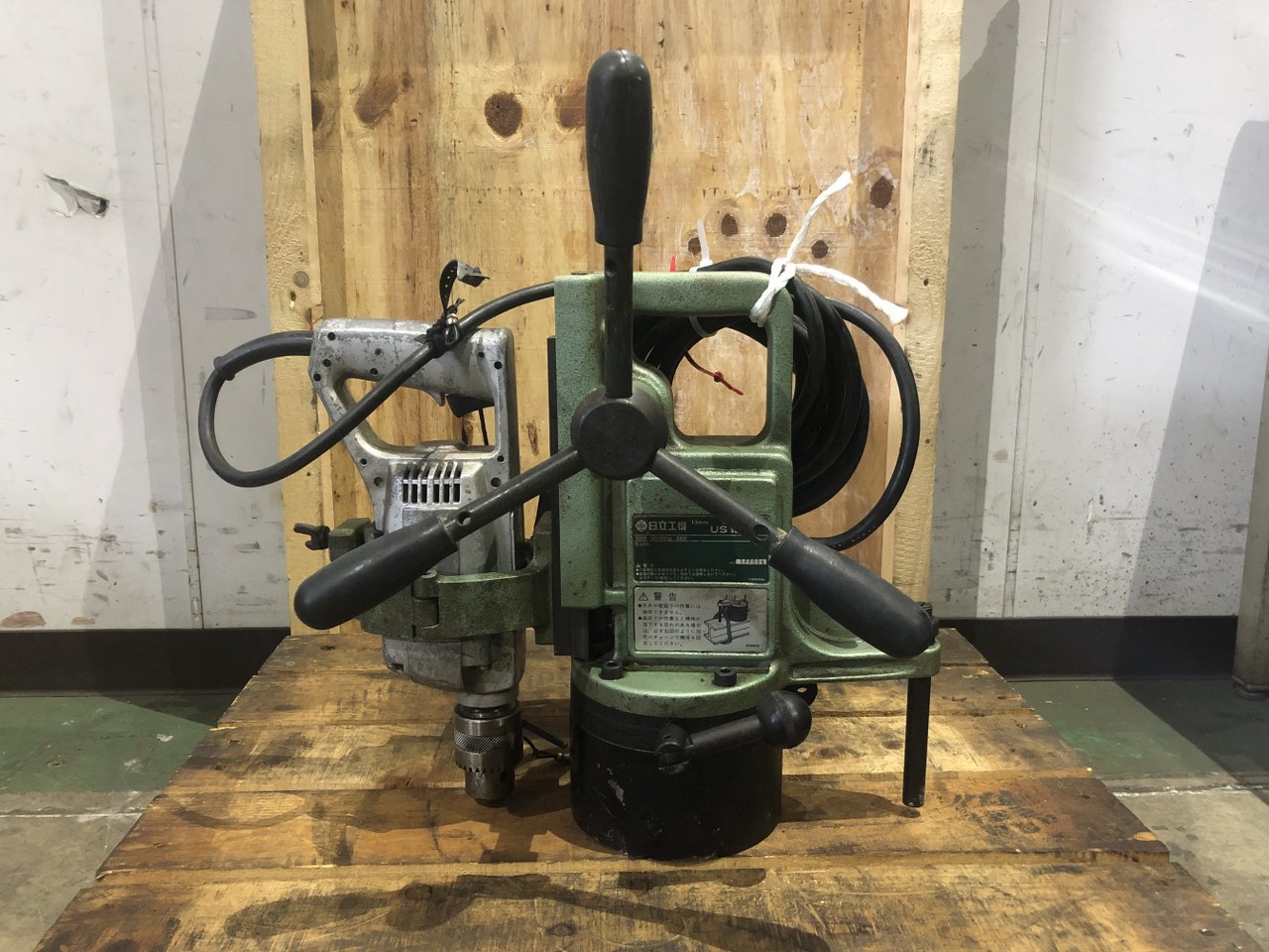 中古お買い得品・1山販売等 【磁気ドリルスタンド（アトラ）/マグボール盤】US13 HiKOKI(旧:日立工機)