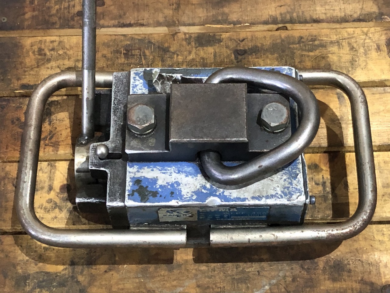 中古永磁チャック 【リフティングマグネット（永磁リフマグ）】LPF-40A カネテック/KANETEC